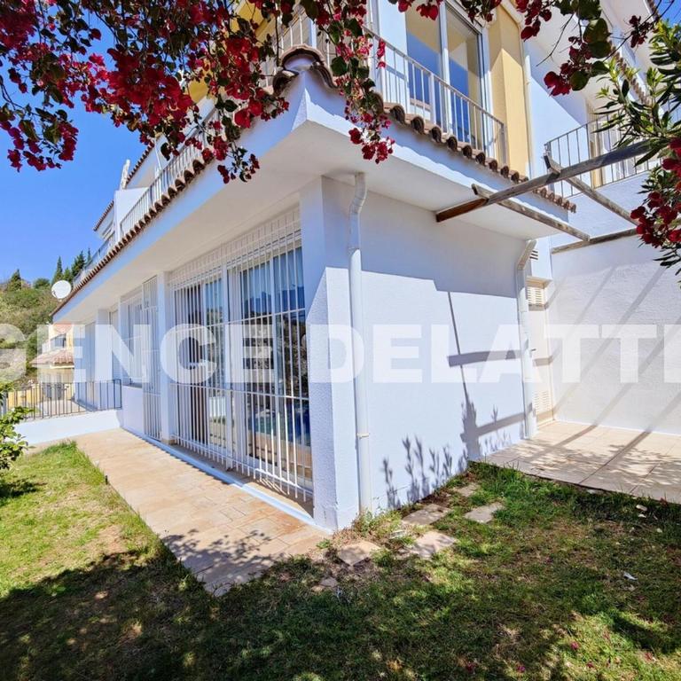 Dúplex con jardín y piscina compartida en Peñíscola - ES-389-23 - Apartamento - 1