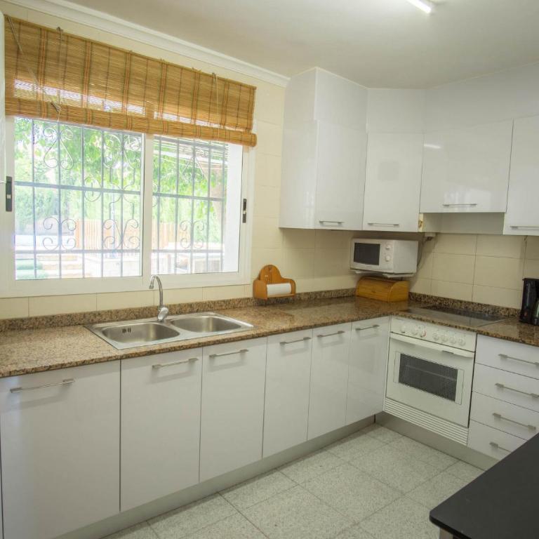 Villa en Peñiscola con piscina y WiFi - ES-389-20 - Casa - 12
