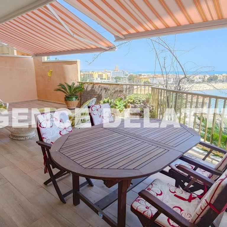 Apartamento moderno cerca del centro con parking privado - ES-389-26 - Apartamento - 2