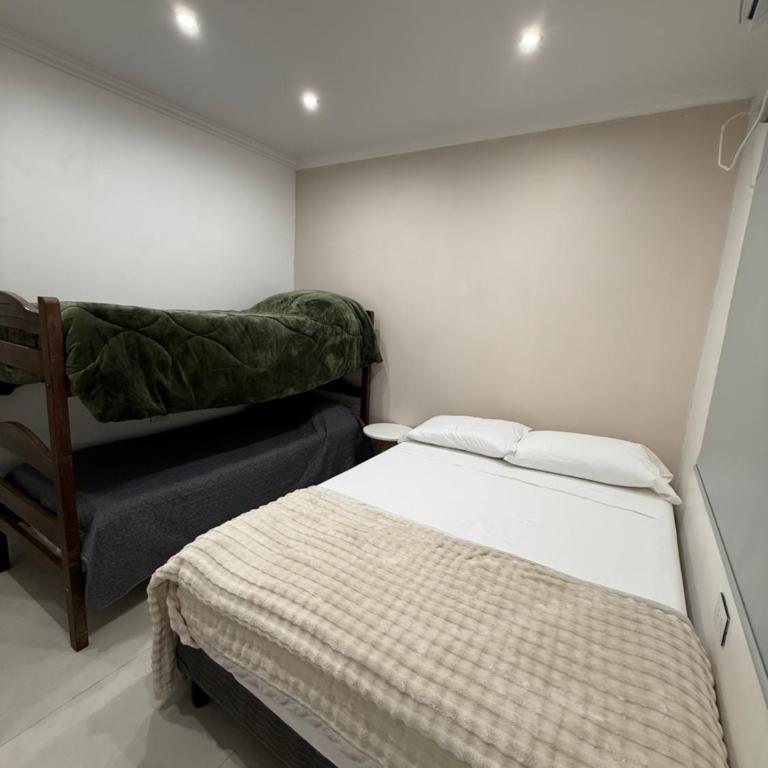 Temporario J & B - Two-Bedroom Apartment - 12