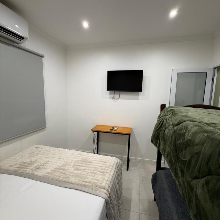 Temporario J & B - Two-Bedroom Apartment - 15