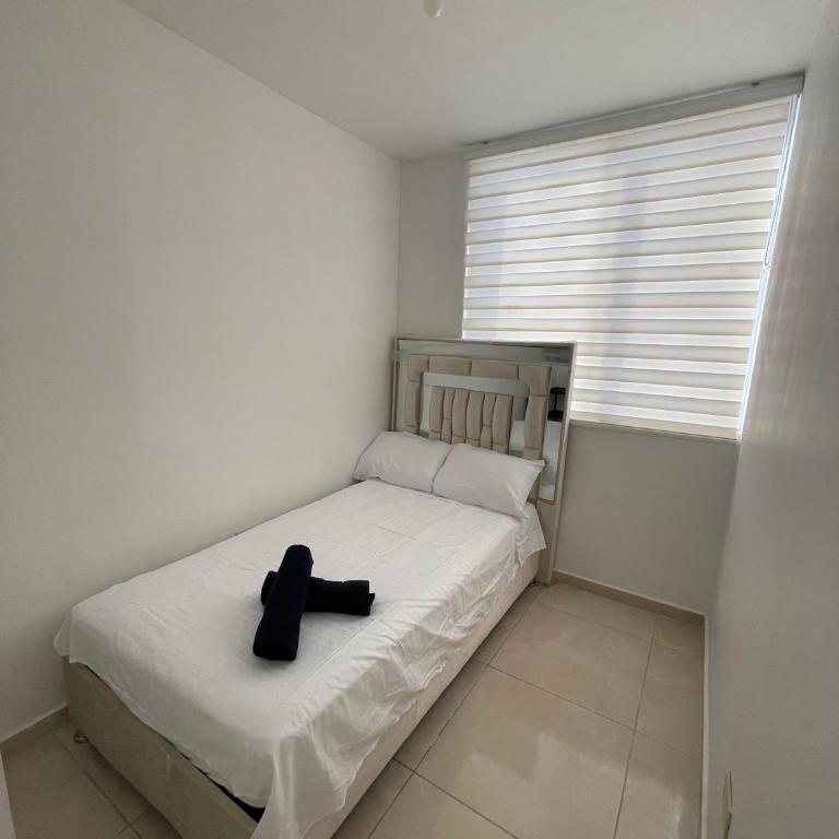 El encanto de Cartagena - Three-Bedroom Premium Apartment with Balcony - 16