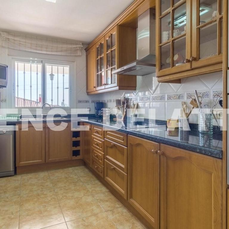 Villa Espaciosa con Piscina y WiFi - ES-389-31 - Casa - 6