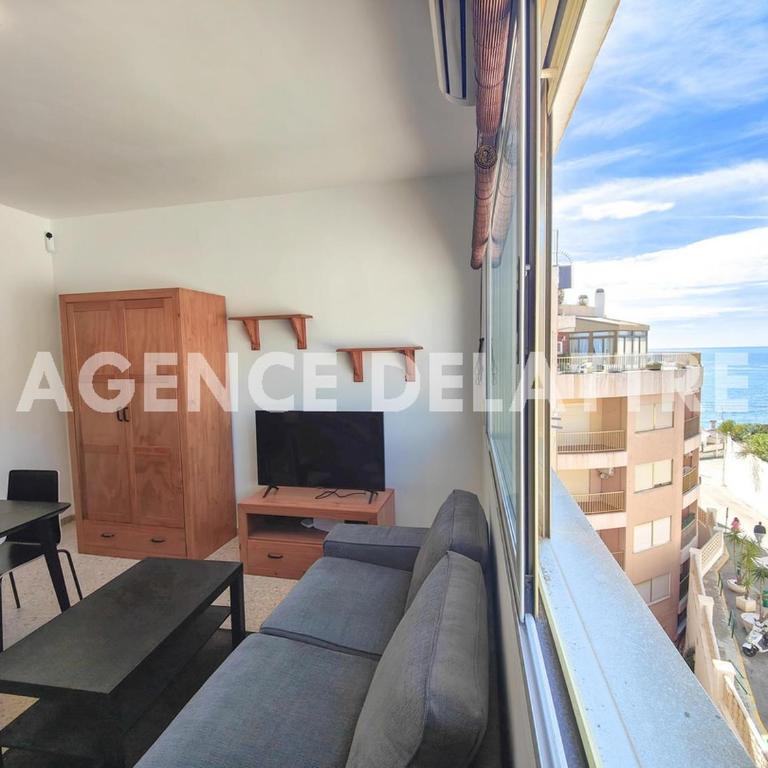 Ático con Terraza a 150m de la Playa - ES-389-40 - Apartamento - 3