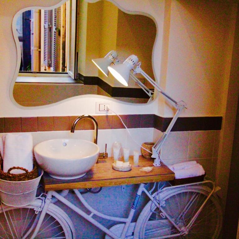 Jacuzzi Rooms - Camera Superior con Terrazza - 13