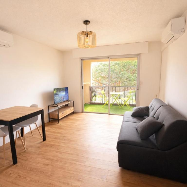 Cozy studio in Calvi Beach 2 min walk parking - Estudio con terraza - 3