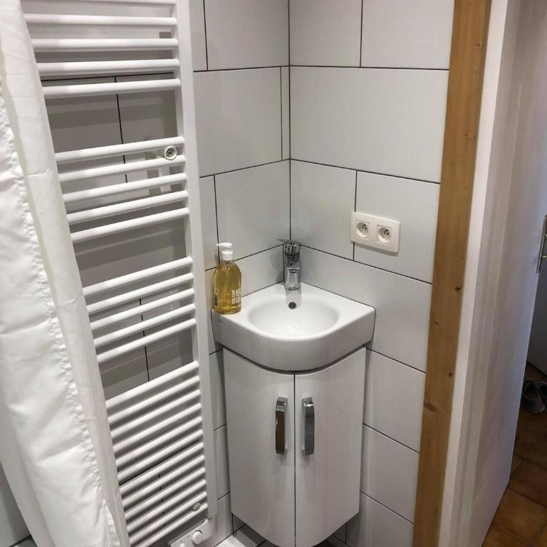 Updated cosy apartment, terrace, 10 mins to ski - Appartement 1 Chambre - 21