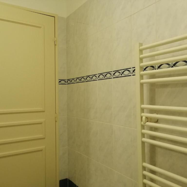 Le Petit Citronnier studio cosy avec loggia Menton - Apartment mit 1 Schlafzimmer - 3