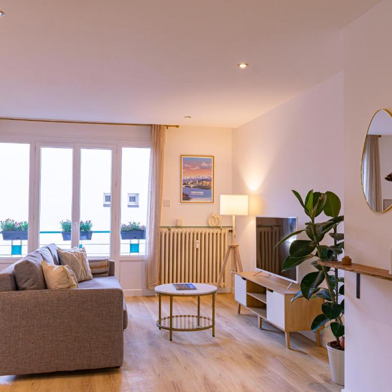 Le Refuge Grenoblois - Cosy 2 pièces avec balcon - Appartement 1 Chambre avec Balcon - 1