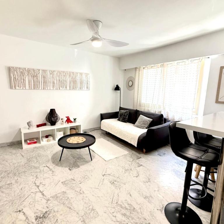 Juan-les-Pins close to the sea apartment sleeps 4 - Appartamento - 4