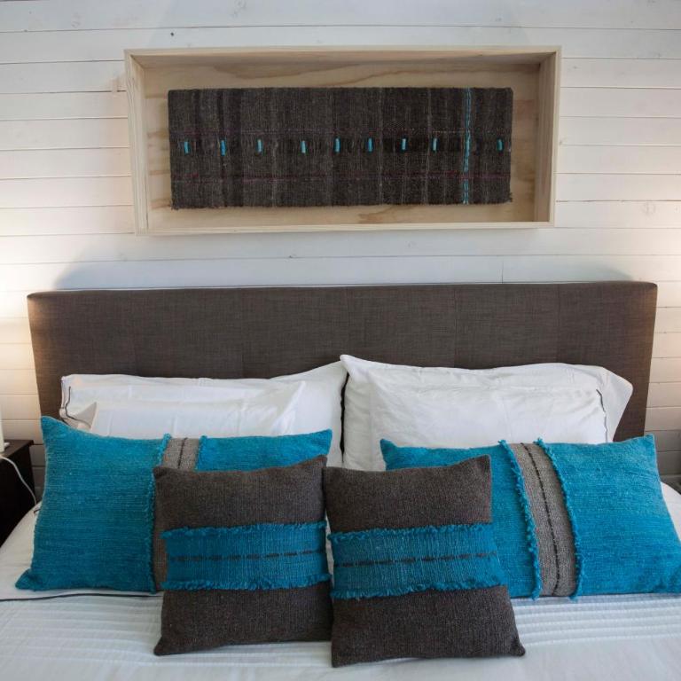 Mareas Ralun Lodge - Deluxe Bungalow with Fjord View - 12