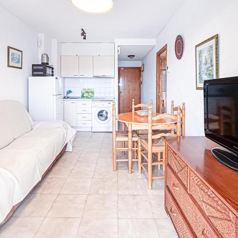 Torresol I - Apartamento de 1 dormitorio - 2