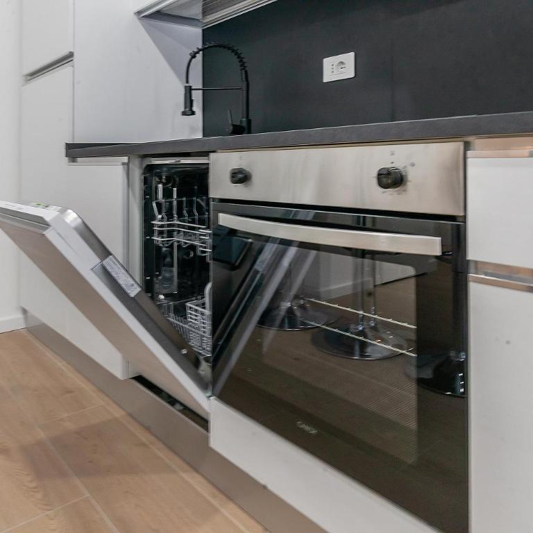 Garden Suite Milano M3 DUOMO 12 min - Appartamento con 1 Camera da Letto - 35