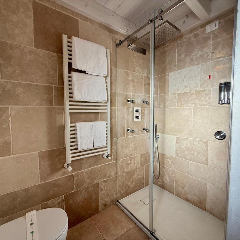 Vittorio Emanuele Charming Suites - Camera Matrimoniale - 2