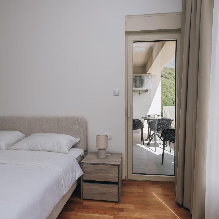 Status-M Аpartments 173 - Two-Bedroom Apartment - 13