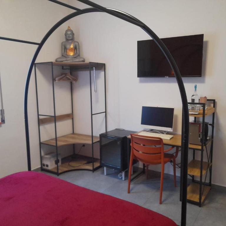 BioBenessere Eco-B&B -Adults Only- Moto&Bike Parking - Camera Matrimoniale - 2