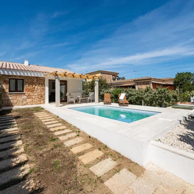 Elegant villa with private pool in San Teodoro - Villa - 7