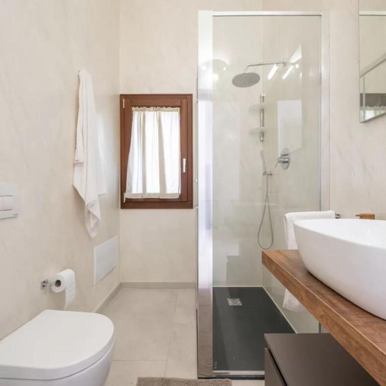 Elegant villa with private pool in San Teodoro - Villa - 22
