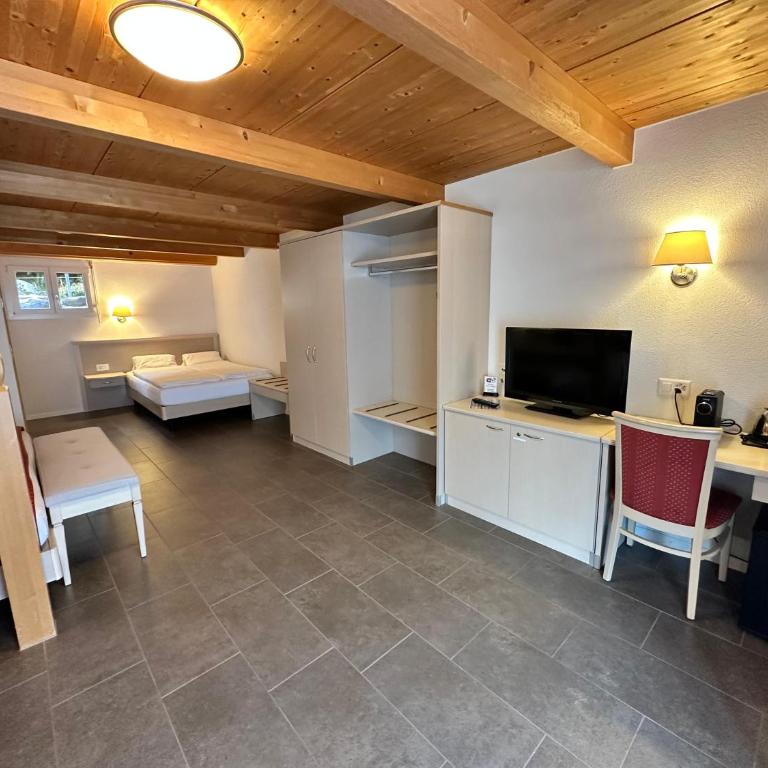 Chalet Gafri -Boutique B&B - comfort and hospitality - near Interlaken - Superior Familienzimmer - 14