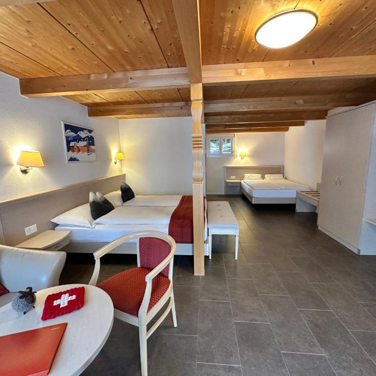 Chalet Gafri -Boutique B&B - comfort and hospitality - near Interlaken - Superior Familienzimmer - 15