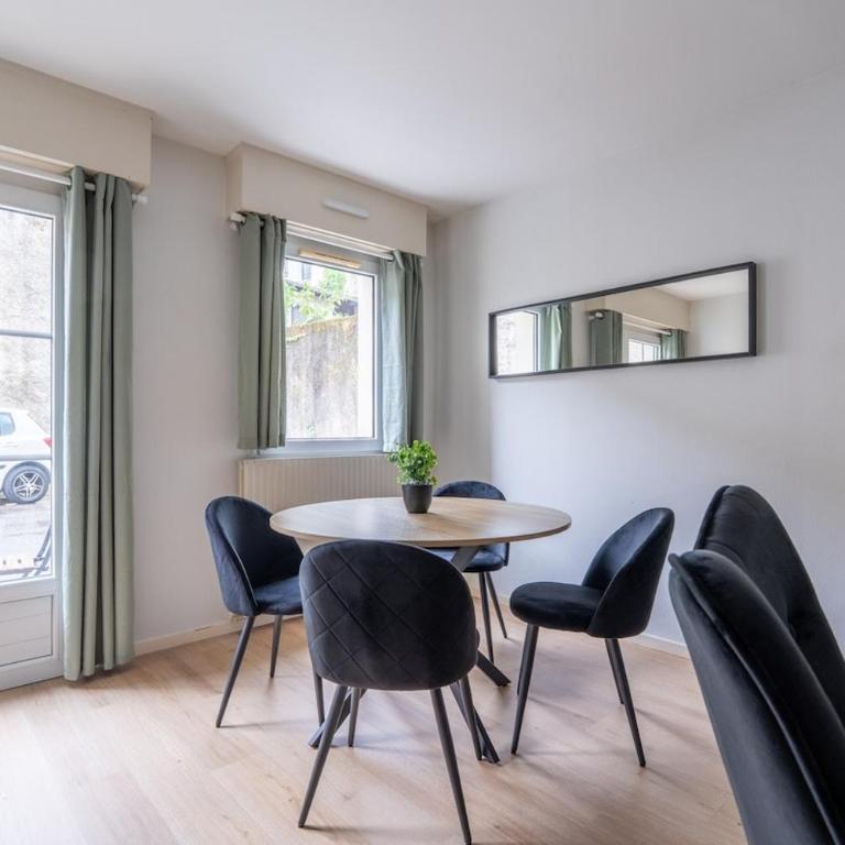 La Bretonnerie - parking privatif, 2 chambres, calme - Apartment mit 2 Schlafzimmern - 24
