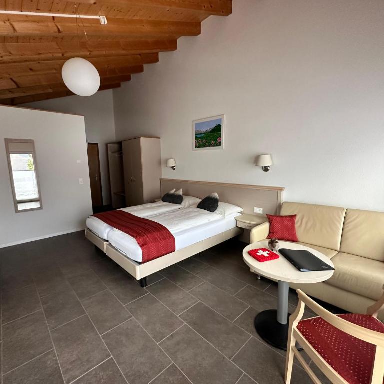 Chalet Gafri -Boutique B&B - comfort and hospitality - near Interlaken - Superior Doppelzimmer - 8