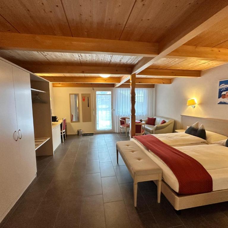 Chalet Gafri -Boutique B&B - comfort and hospitality - near Interlaken - Superior Familienzimmer - 19