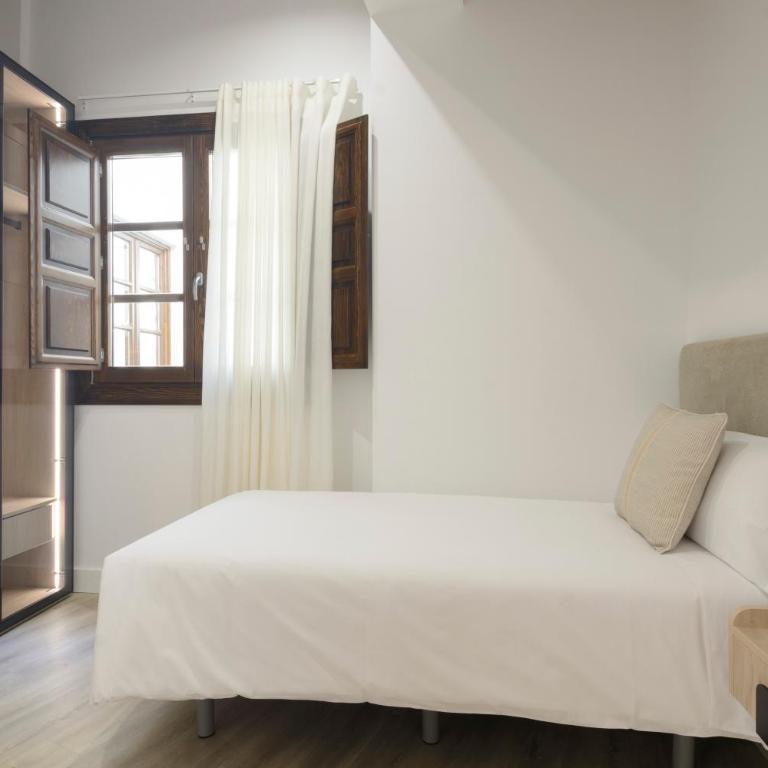Escolástica Suites Centro - Two-Bedroom Apartment with View - 18