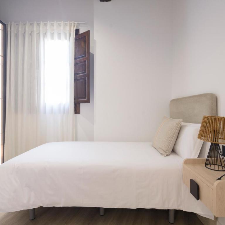 Escolástica Suites Centro - Two-Bedroom Apartment with View - 5