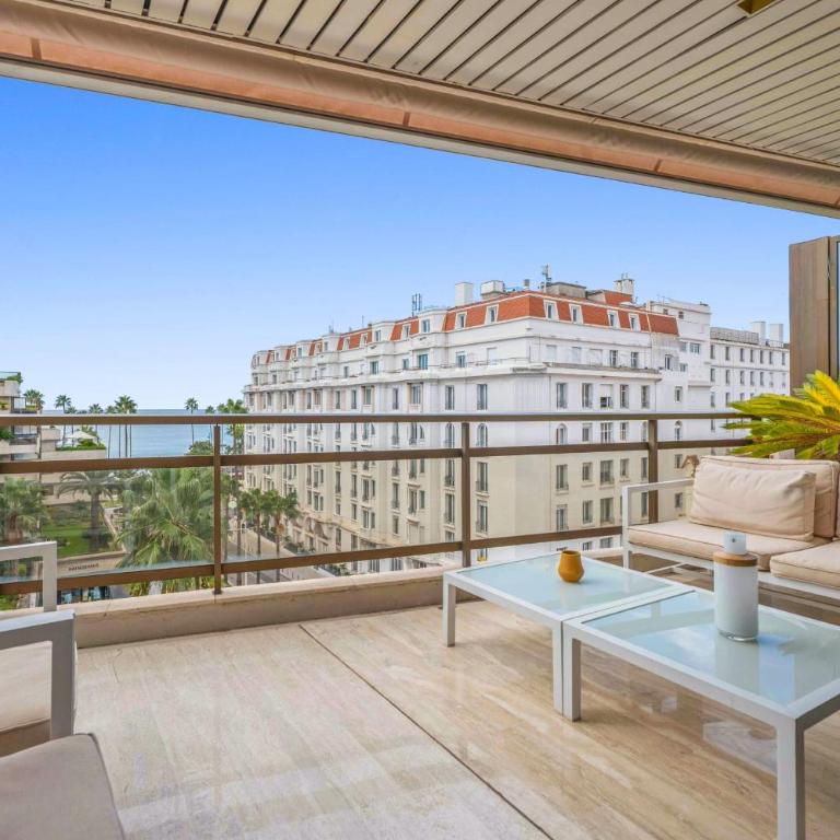 REF 1244 - Cannes Back Croisette - Sea view apartment for rent - Appartement - 29