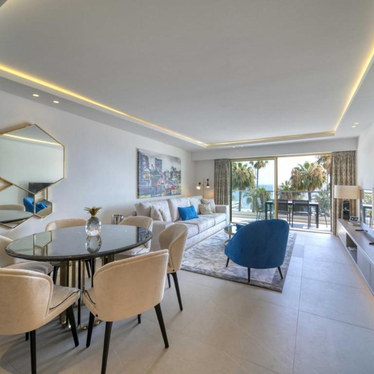 REF 1295 - Cannes Croisette - Sea view apartment for rent - Appartement - 6