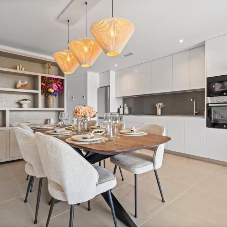 Family Friendly 3BR Apartment l Pool and Terrace - Apartamento de 3 dormitorios con vistas a las montañas - 2