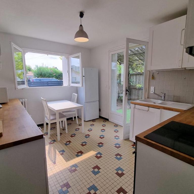 Large family house 300m from the beach - Casa - 7