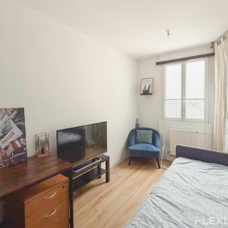 Mignon studio dans Paris 18ème - Studio - 1