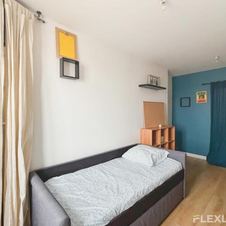 Mignon studio dans Paris 18ème - Studio - 4