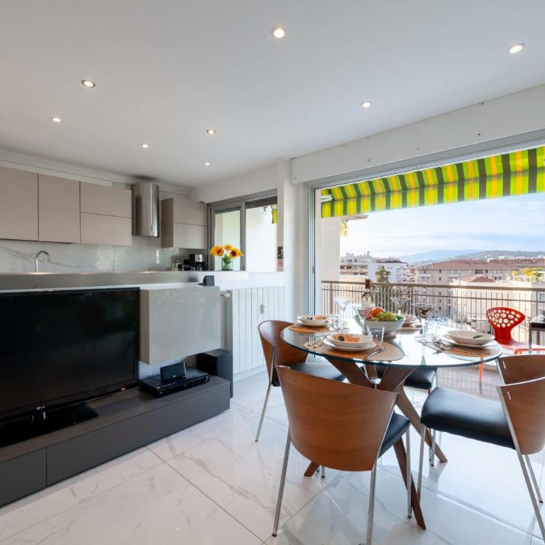 2P Terrasse Proche Centre-Ville - Appartement - 5