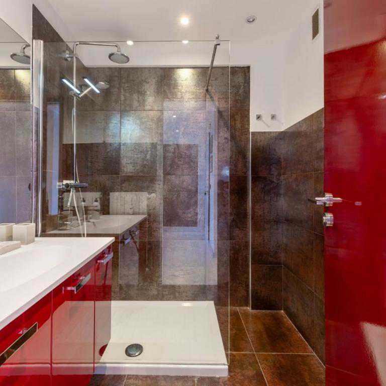 2P Terrasse Proche Centre-Ville - Appartement - 24