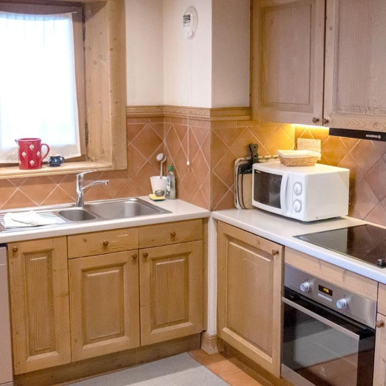 Chalet Les Alpes - Appartement 1 Chambre (2 Adultes + 2 Enfants) - Vue sur Montagne - 5