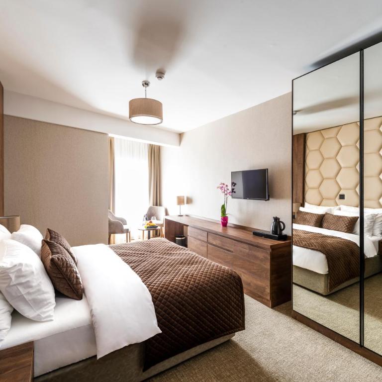 Amsterdam Hotel - Standardna Soba - 1