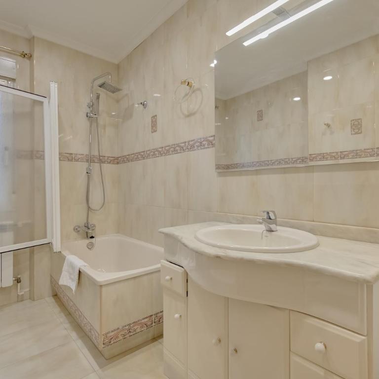 Gran Vía by Clabao - Apartamento de 4 habitaciones - 22