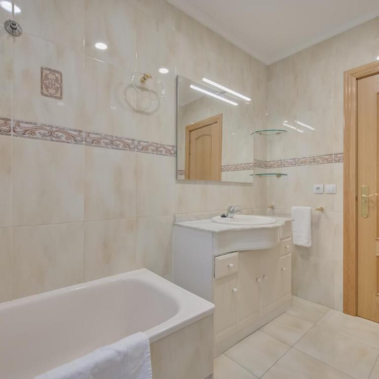 Gran Vía by Clabao - Apartamento de 4 habitaciones - 24