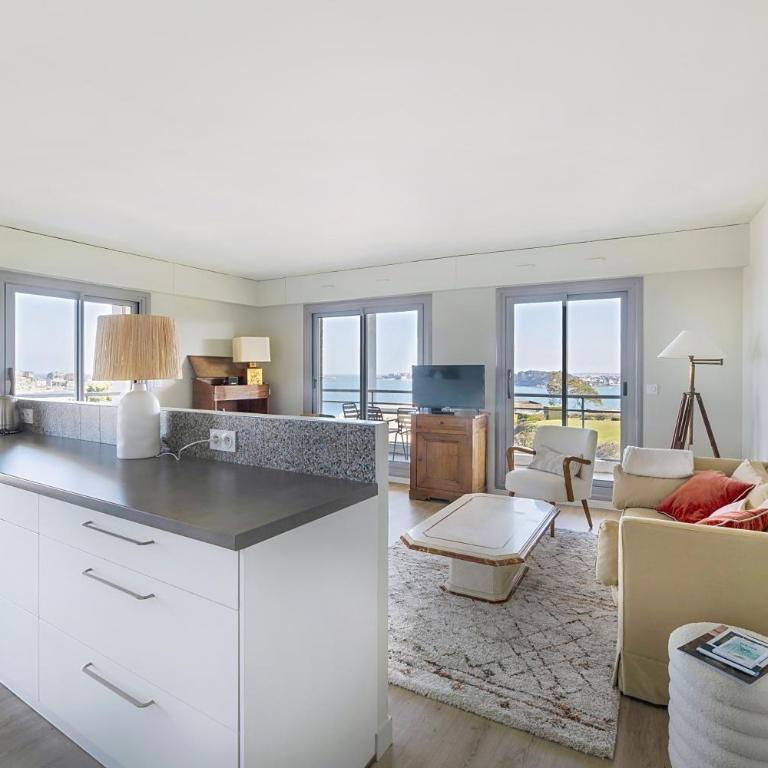 La Ronceray - Appartement 2 Chambres avec Balcon et Vue sur la Mer - 3