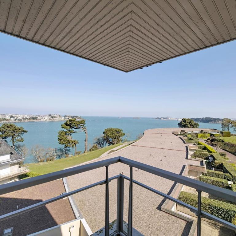 La Ronceray - Appartement 2 Chambres avec Balcon et Vue sur la Mer - 42