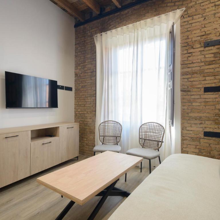 Escolástica Suites Centro - Two-Bedroom Apartment with Balcony - 3