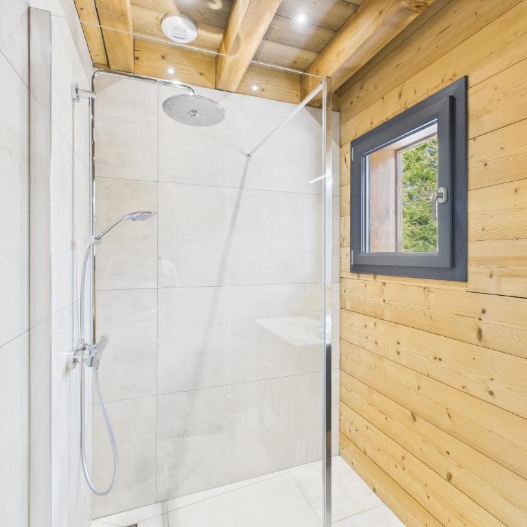Le Chalet des Chéneaux - Neuf avec Jacuzzi - Three-Bedroom Chalet - 19