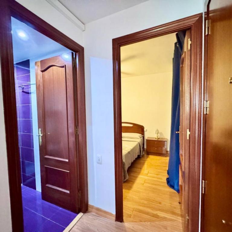 Apartsalou Oasis - One-Bedroom Standard Apartment - 15