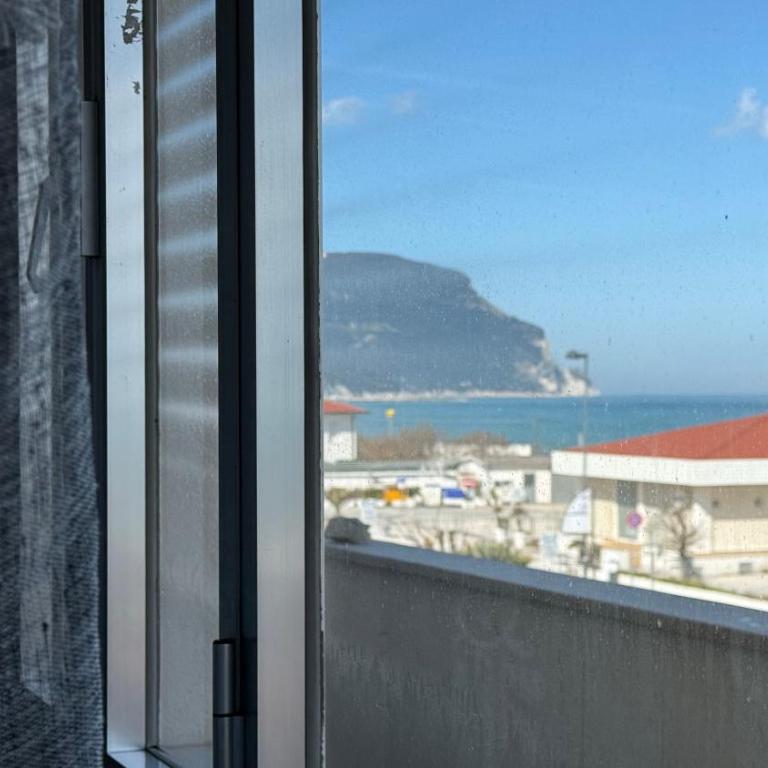 M001 - Marcelli, trilocale vista mare - Appartamento con 2 Camere da Letto - 27