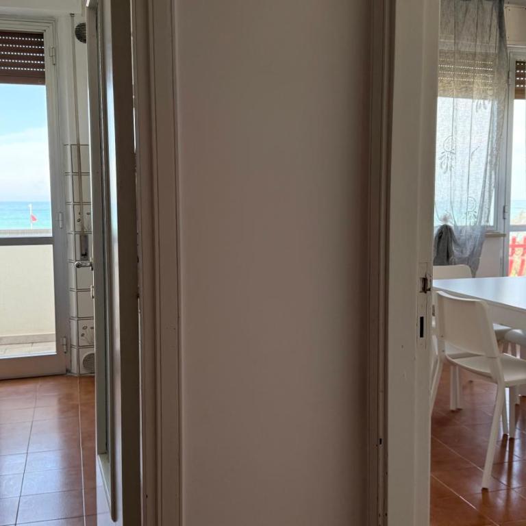 M001 - Marcelli, trilocale vista mare - Appartamento con 2 Camere da Letto - 8