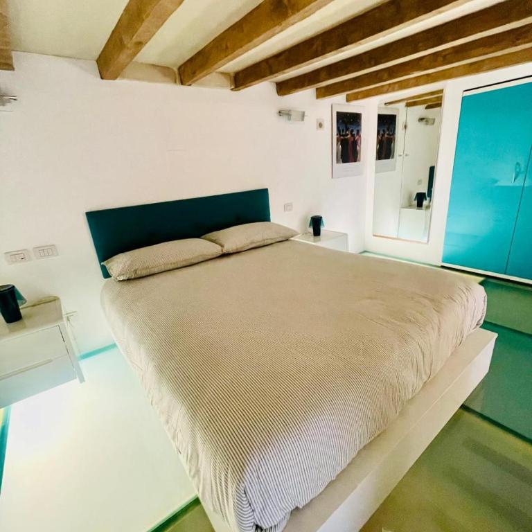 Isablue Loft - Appartamento con 1 Camera da Letto - 2