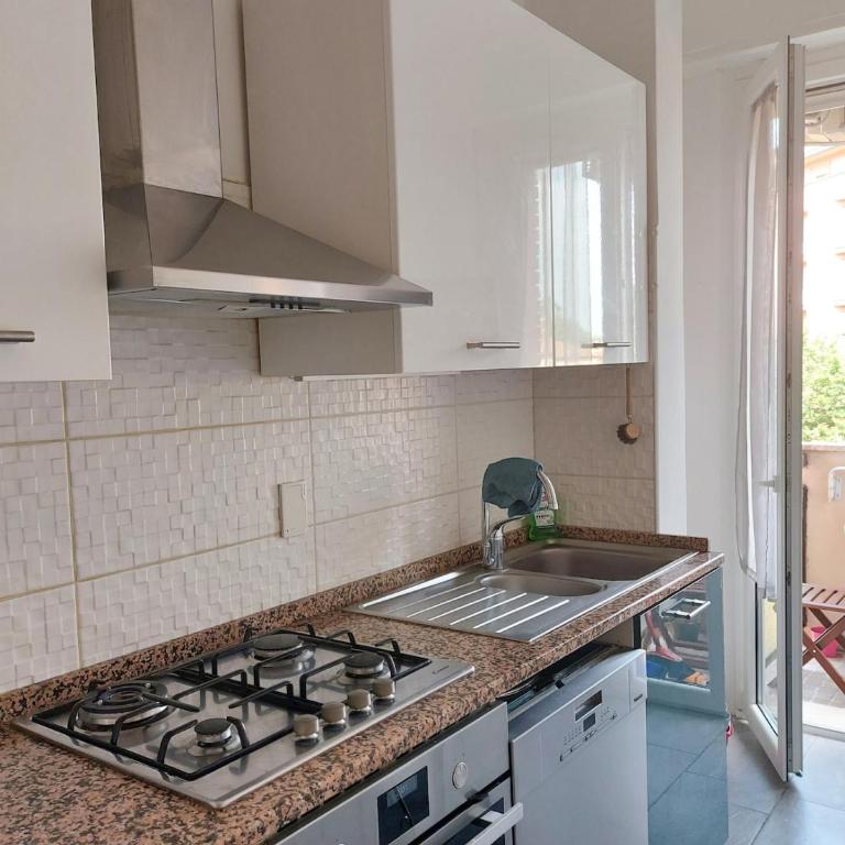 Massarenti Sant Orsola - Two-Bedroom Apartment with Balcony - 9